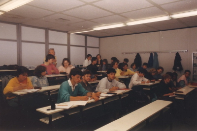 86 Zehnte Klasse (127)